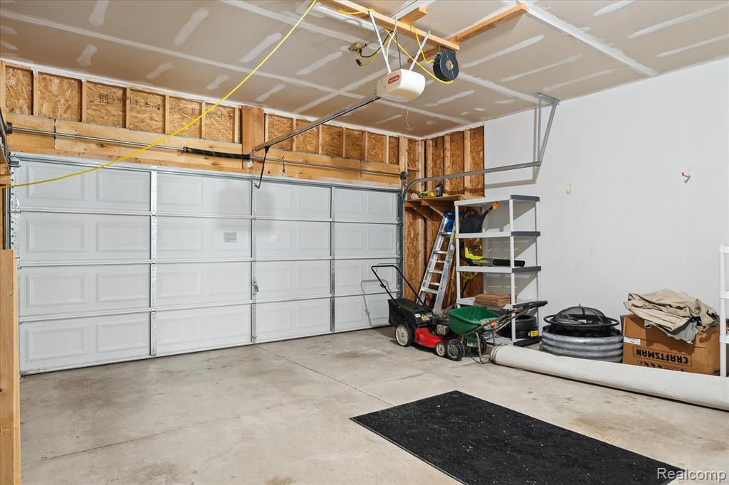 7160 Warwick Drive, Ypsilanti, MI 48197 — Photo 52