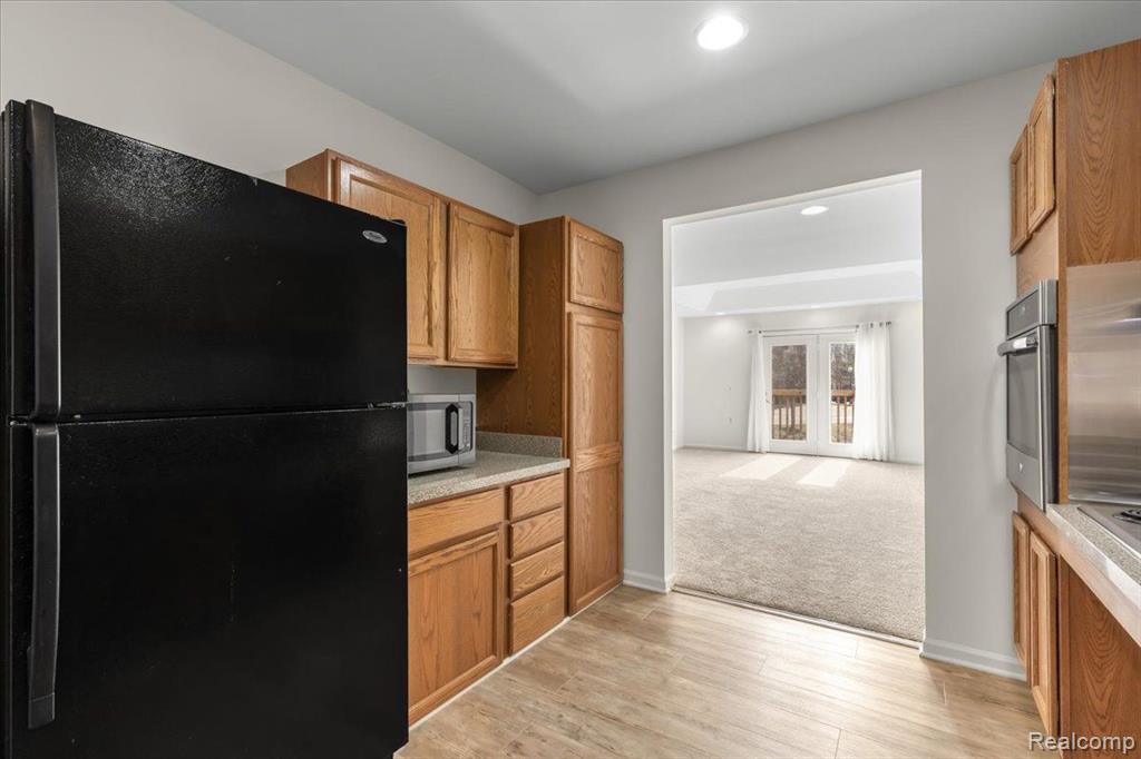 21374 MULBERRY Court, Farmington Hills, MI 48336 — Photo 4