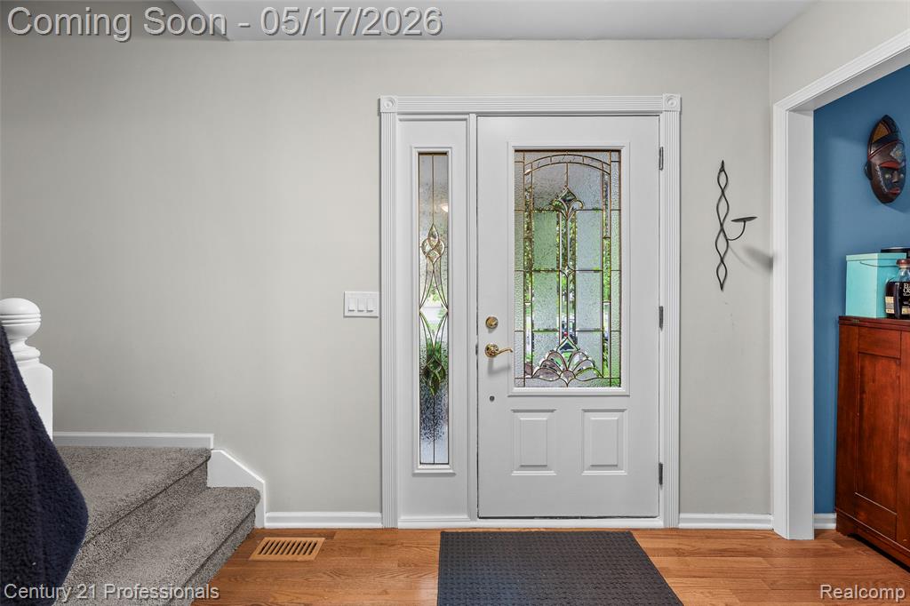25979 Petros Boulevard, Novi, MI — Photo 5