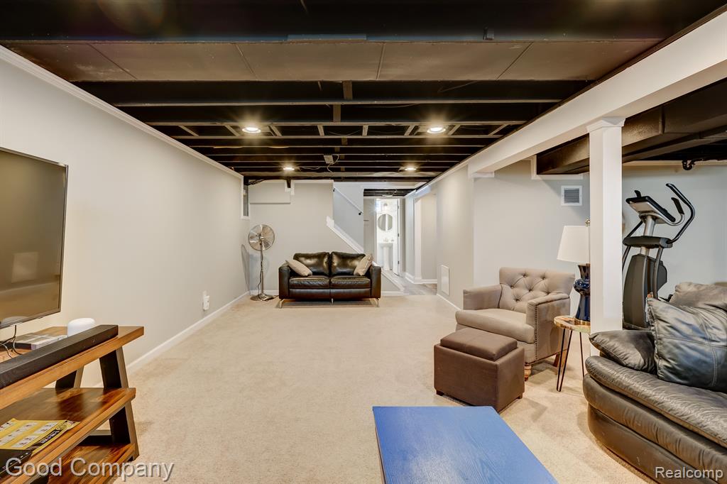 703 E BLOOMFIELD Avenue, Royal Oak, MI 48073 — Photo 31
