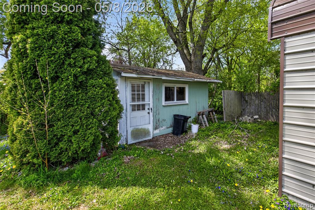 4300 S Washington Road, Saginaw, MI 48601 — Photo 29