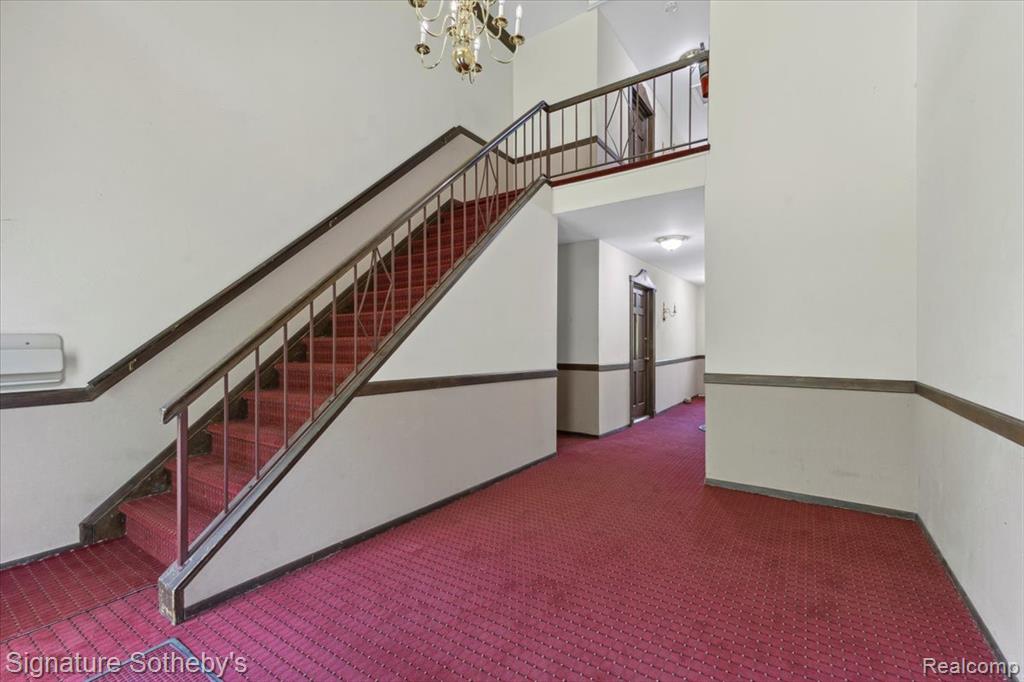 27671 W Echo Valley, Farmington Hills, MI 48334 — Photo 16