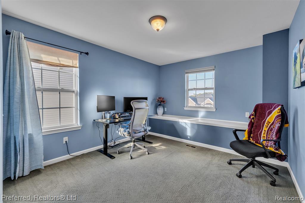 28430 Oakmonte Circle E, New Hudson, MI 48165 — Photo 47