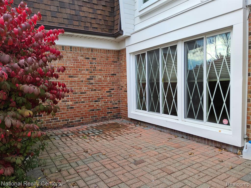 8676 Community Blvd Boulevard, Warren, MI 48093 — Photo 3