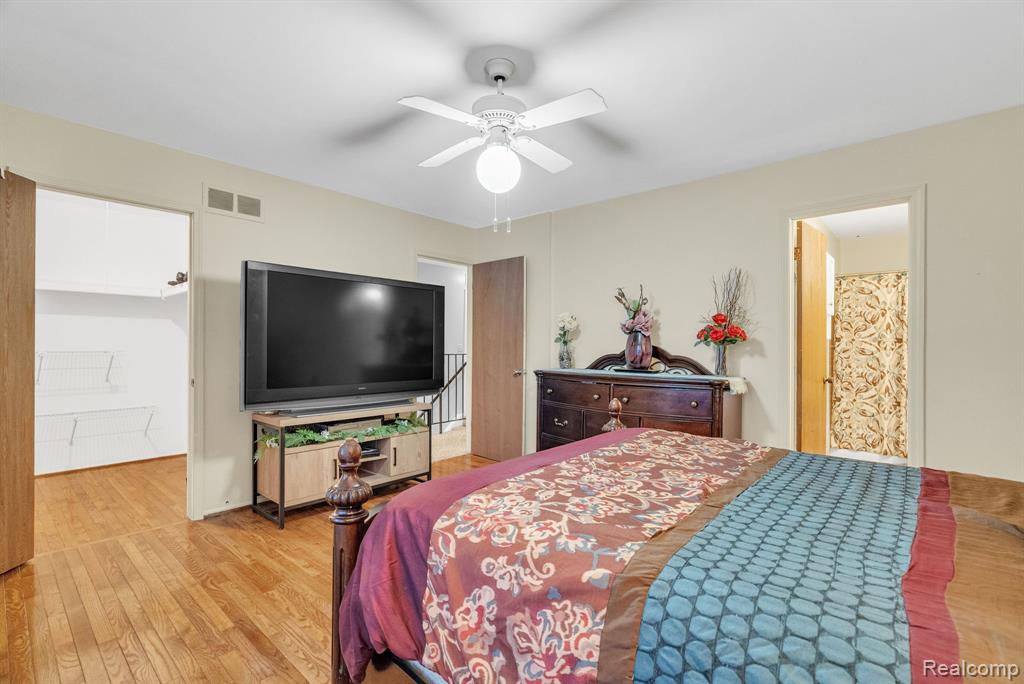 3170 Woods Circle, Detroit, MI 48207 — Photo 18