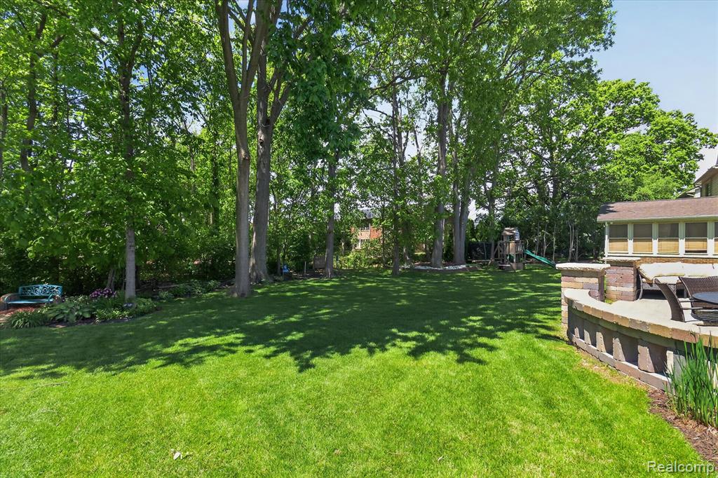 7071 Foxcreek Drive, Canton, MI 48187 — Photo 50