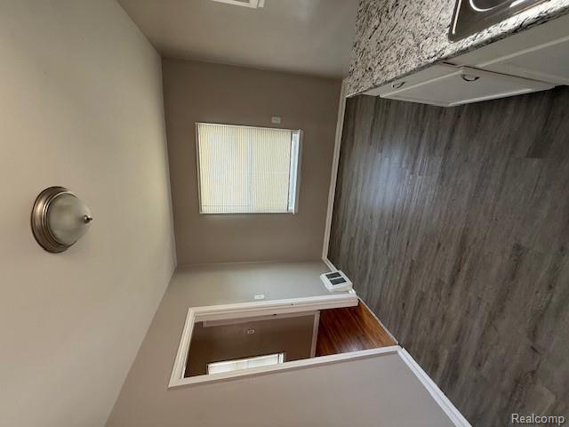 18403 Conley Street - Photo 5