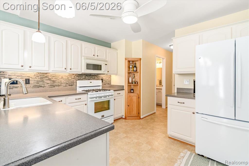 49105 Hawksburry Road, Canton, MI 48188 — Photo 11