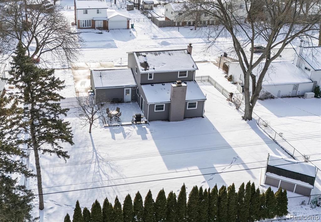8656 War Bonnet Drive, Commerce Twp, MI 48382 — Photo 16