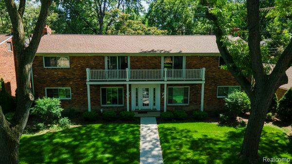 516 NEFF Lane Lane, Grosse Pointe, MI 48230 — Photo 2