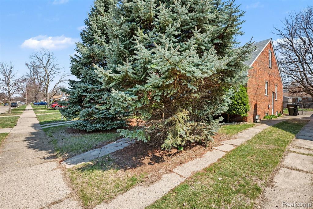 19928 Pierson Street, Detroit, MI 48219 — Photo 27