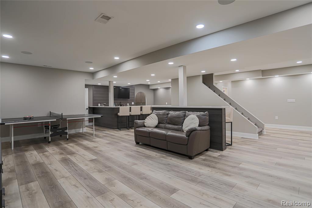 55761 Timbers Edge Drive, Shelby Twp, MI 48316 — Photo 34