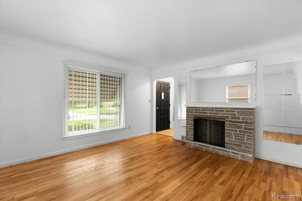 9327 WINSTON, Redford, MI 48239 — Photo 6