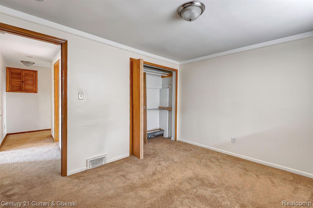 5635 OAKMAN Boulevard, Dearborn, MI 48126 — Photo 18