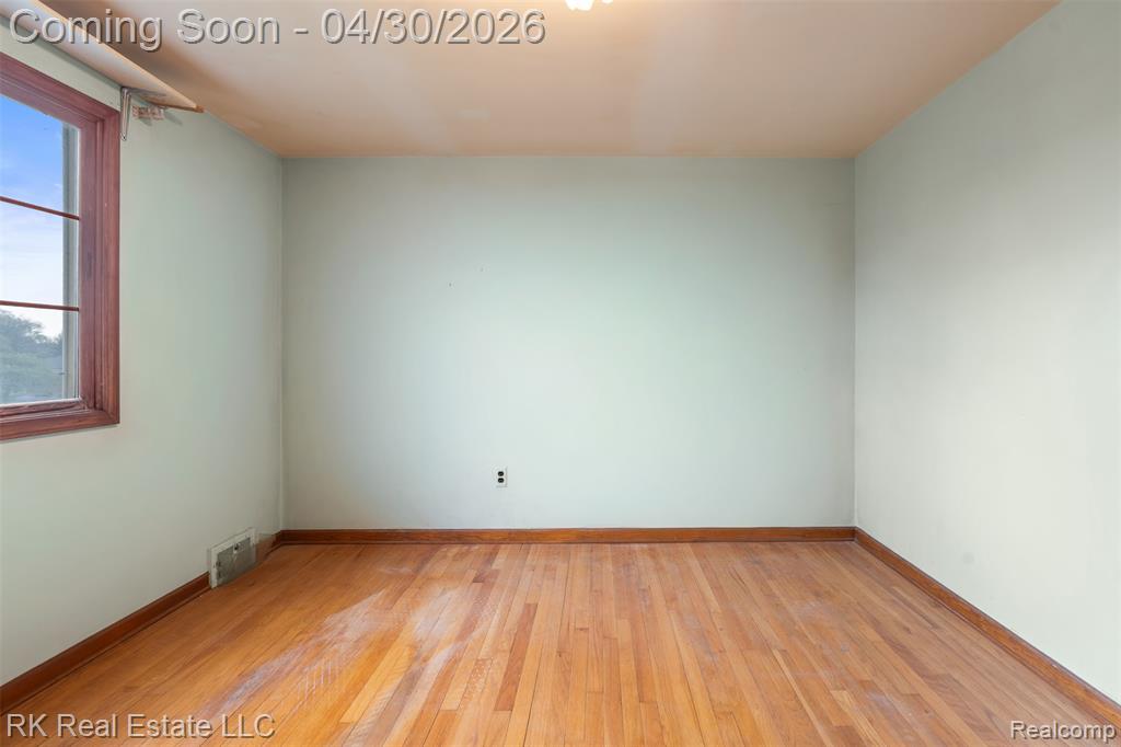 52489 Butternut Drive, Shelby Twp, MI 48316 — Photo 30