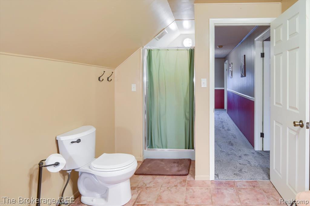5107 Hartland Drive, Flint, MI 48506 — Photo 47
