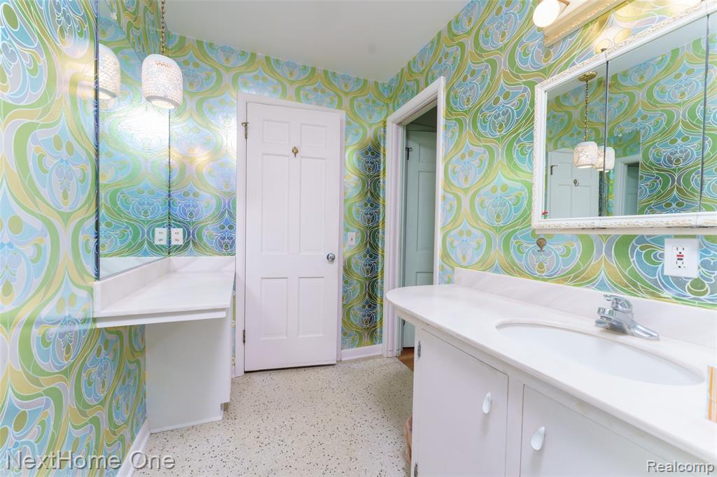 5765 Country Lane, Ypsilanti, MI 48197 — Photo 12