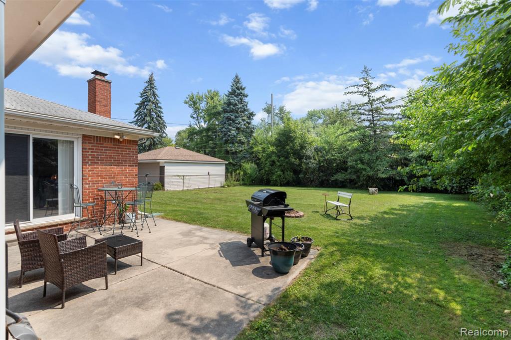 9719 Katherine Street, Taylor, MI 48180 — Photo 24