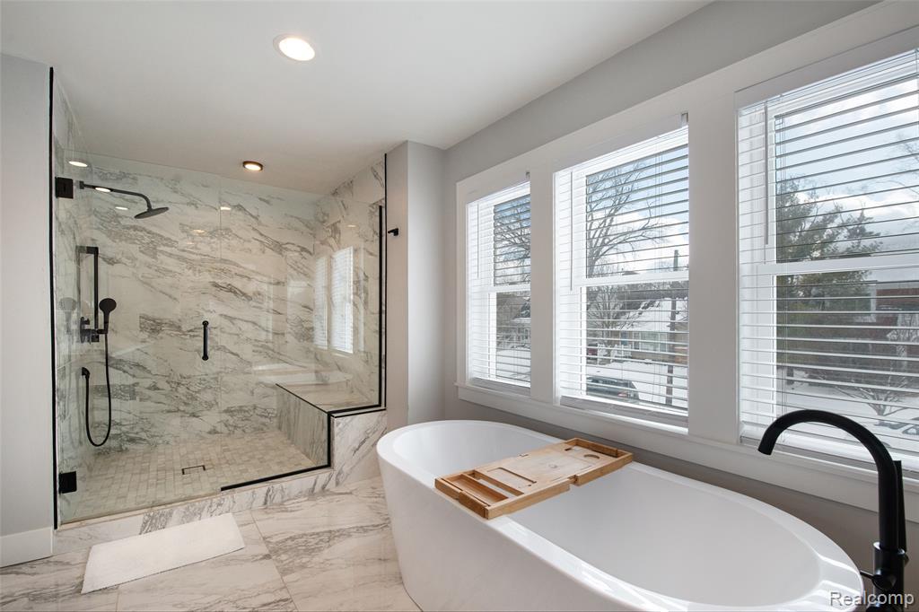 422 Walnut Avenue, Royal Oak, MI 48073 — Photo 34