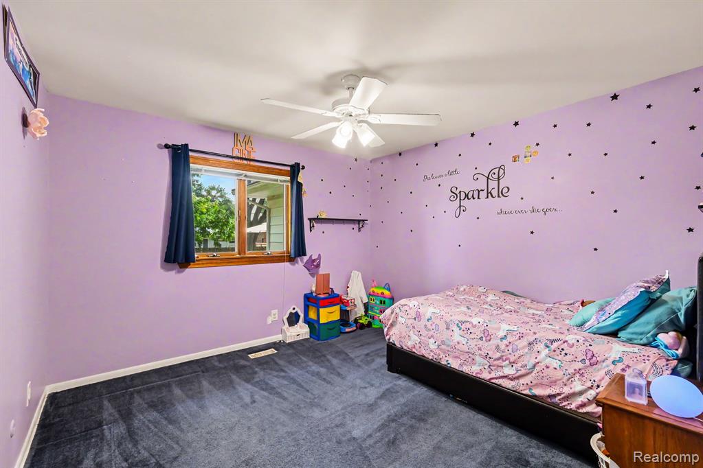 5449 S Genesee Road, Grand Blanc, MI 48439 — Photo 10