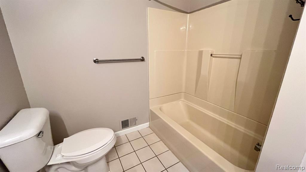 5341 WRIGHT Drive, Troy, MI 48098 — Photo 22