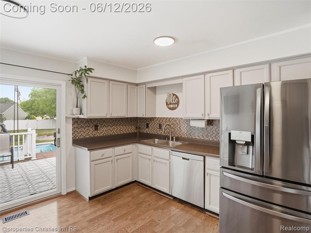 10378 Barbara Street, Pinckney, MI 48169 — Photo 16