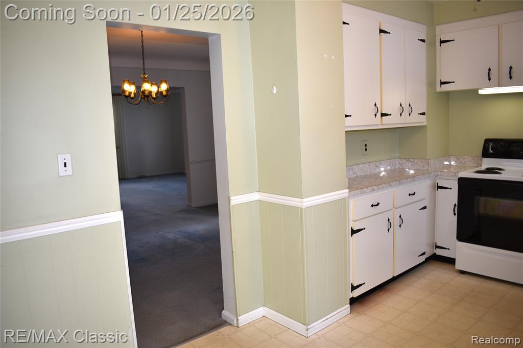 431 W Washington Street, Milford, MI 48381 — Photo 17
