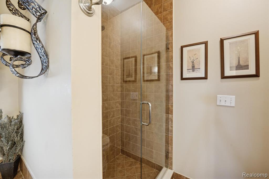 7647 Tipperary Trail, Fenton, MI 48430 — Photo 23