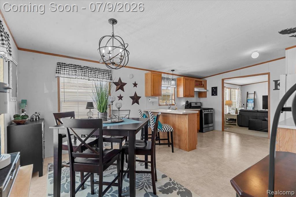 49770 Elk Trail, Utica, MI 48315 — Photo 11