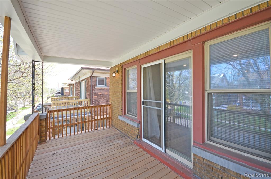 2253 Gladstone Street, Detroit, MI 48206 — Photo 38