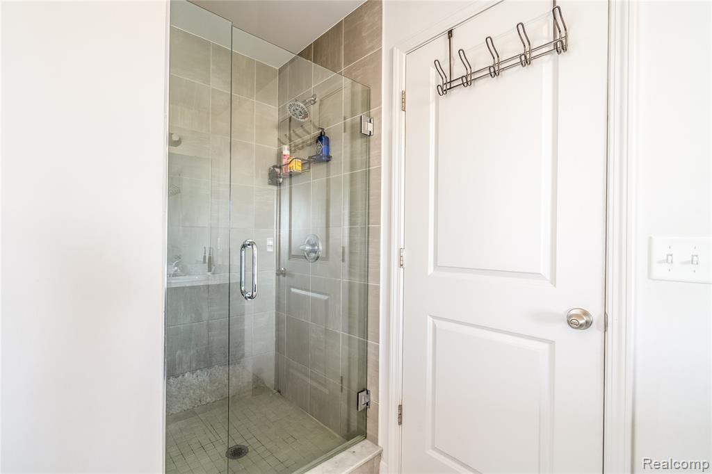 6811 Chandler Drive, Belleville, MI 48111 — Photo 50