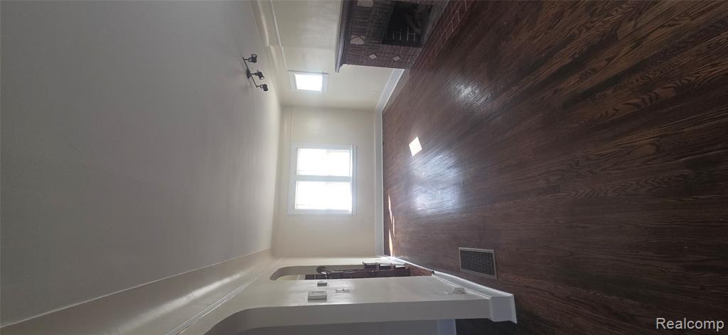 10428 Marne Street, Detroit, MI 48224 — Photo 28