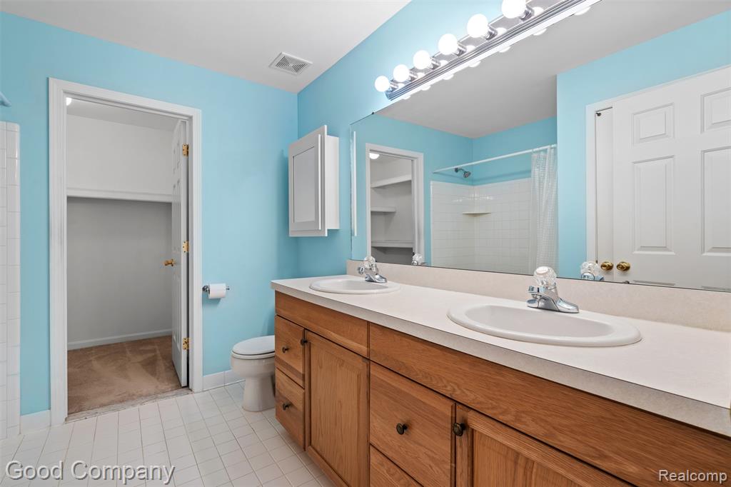 7656 Amanda Circle, Washington, MI — Photo 10