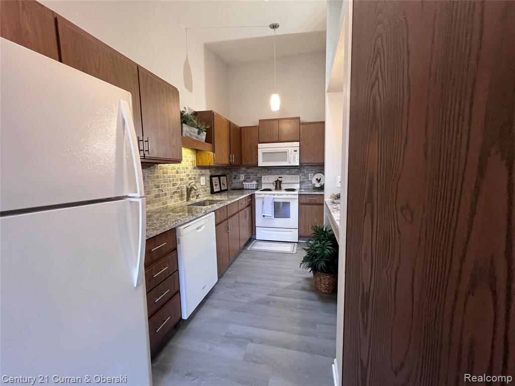 61958 Ticonderoga Drive, South Lyon, MI 48178 — Photo 6