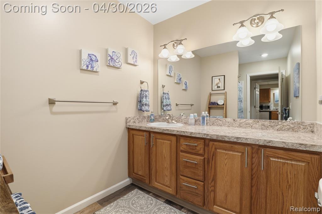 9031 Hidden Oaks Drive, Grand Blanc, MI 48439 — Photo 35