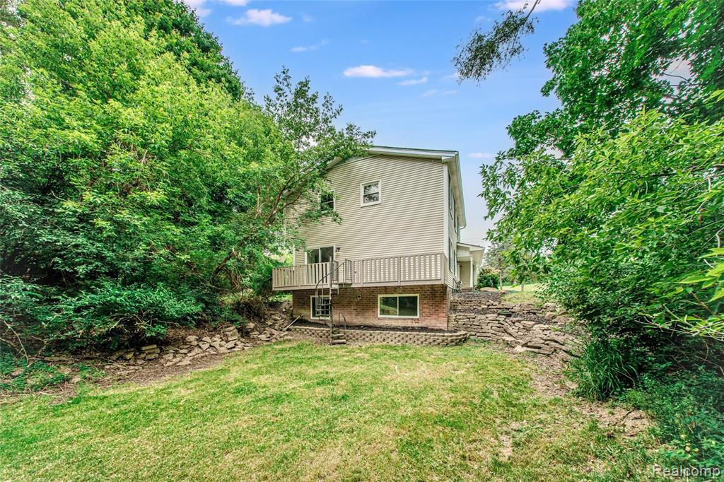 21993 Riverview Drive, Beverly Hills, MI 48025 — Photo 12