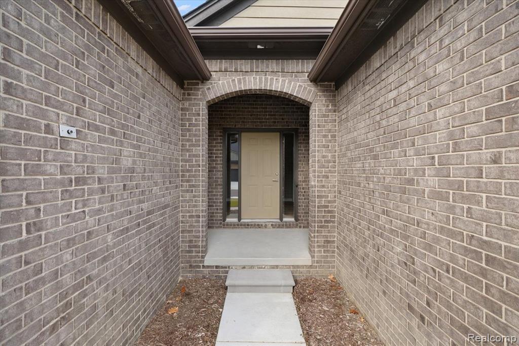 52953 Trailside Drive, 4, Chesterfield, MI 48047 — Photo 2