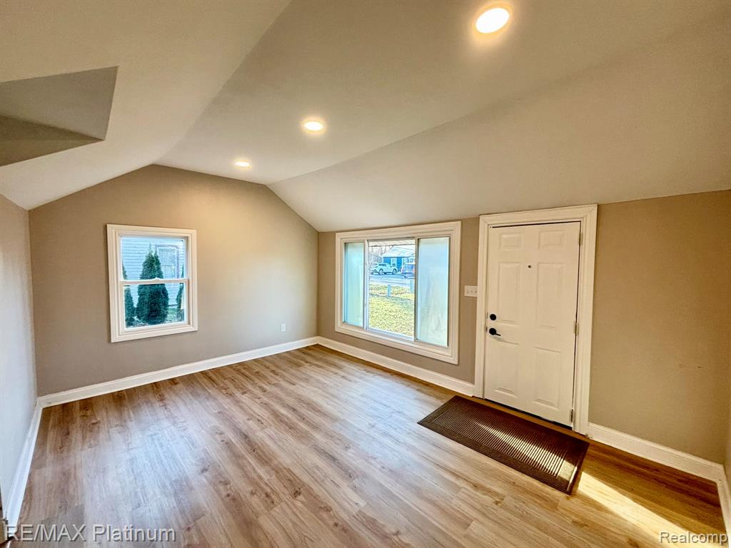 1605 S Hughes Road, Brighton, MI 48114 — Photo 4