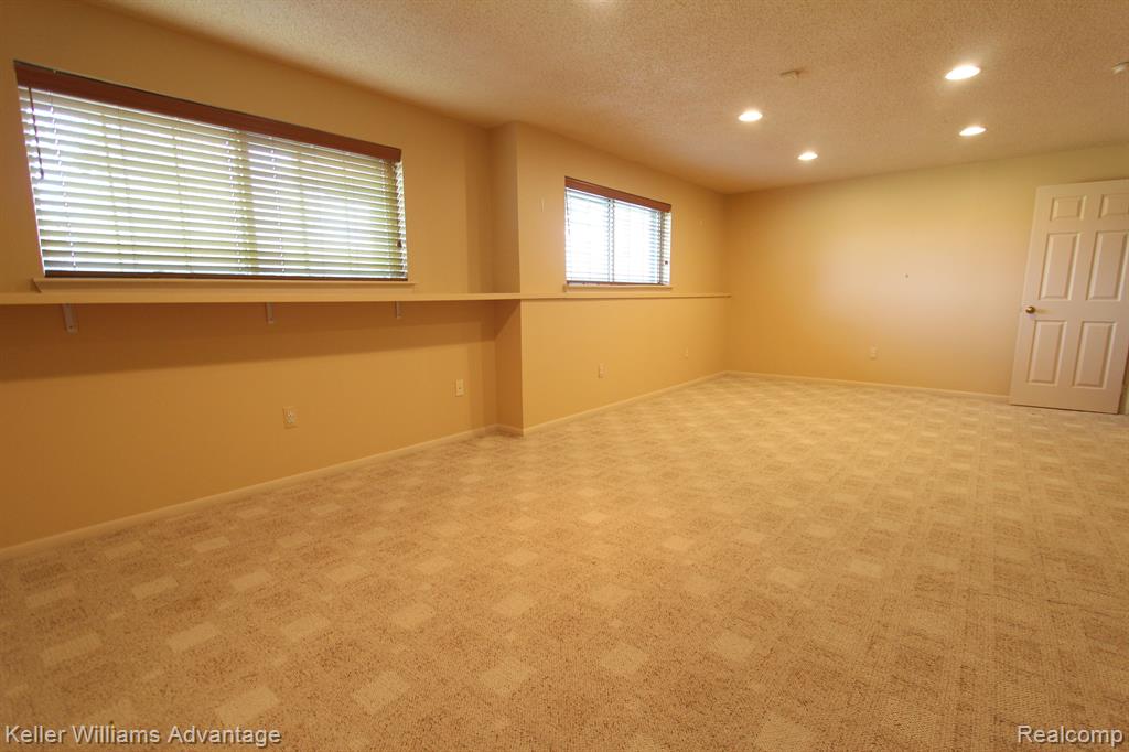41919 Cantebury Drive, Novi, MI 48377 — Photo 20