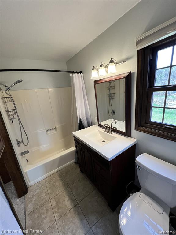 6676 KEITHCREST Drive, Temperance, MI 48182 — Photo 20