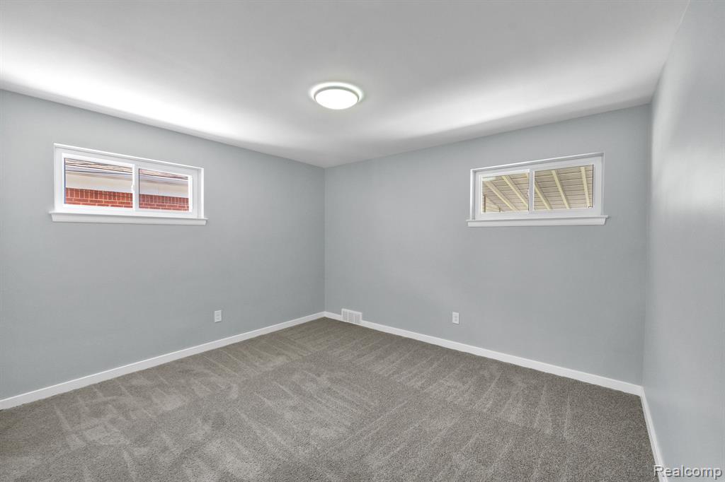 9312 Appleton, Redford, MI 48239 — Photo 16