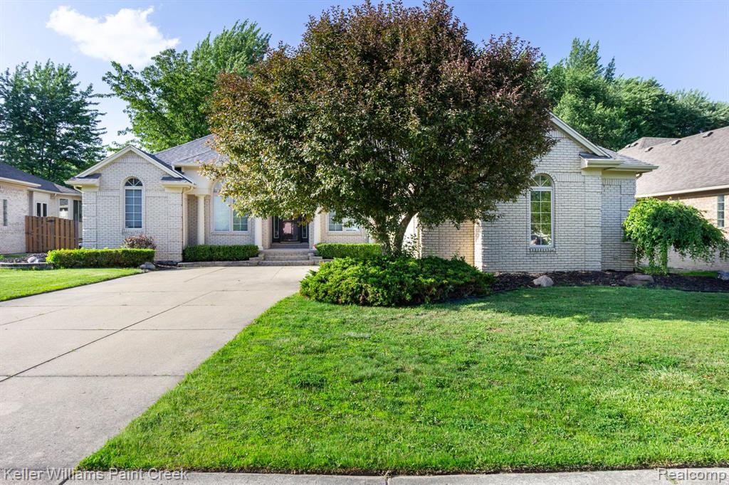 20695 Gaberty Drive, Clinton Twp, MI 48038 — Photo 2
