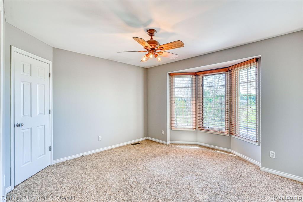 61321 BURNINGWOOD Drive, Washington, MI — Photo 22