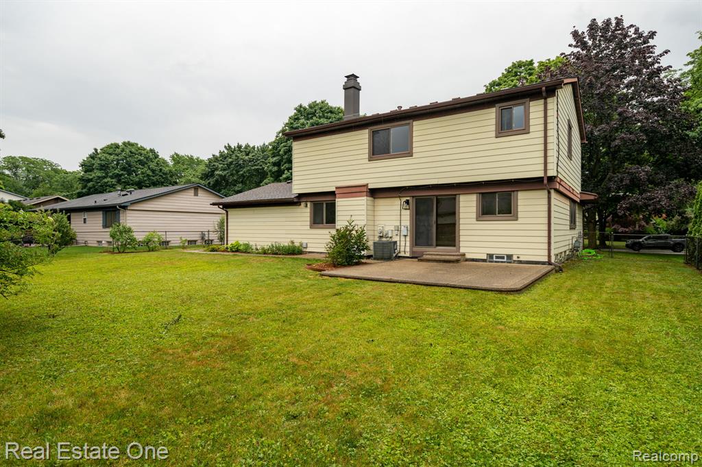 635 RANDALL, Troy, MI 48085 — Photo 38