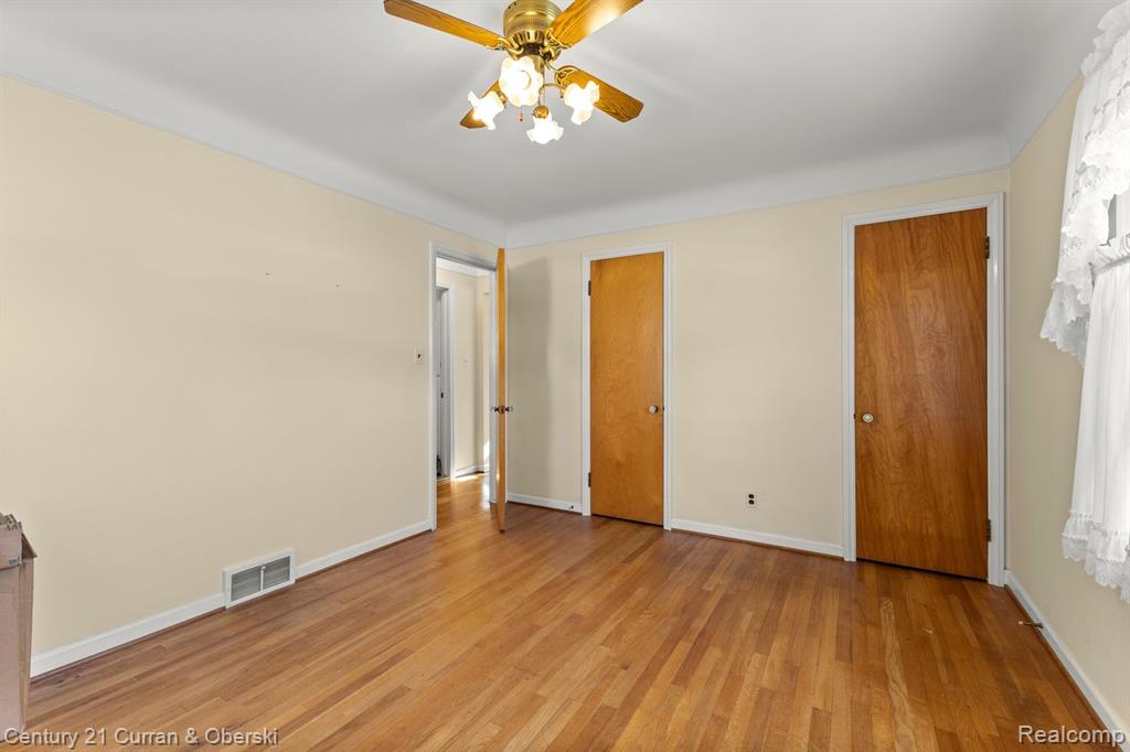 932 N VERNON Street, Dearborn, MI 48128 — Photo 18