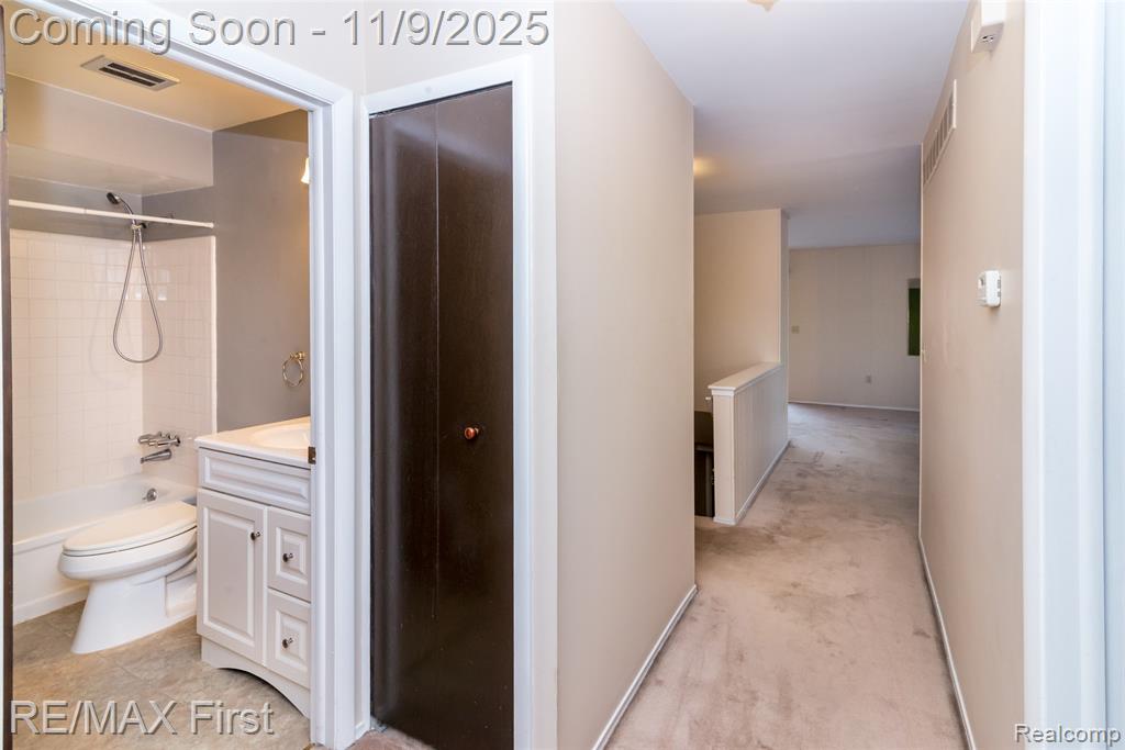 4909 Coventry Street, 287, Royal Oak, MI 48073 — Photo 22