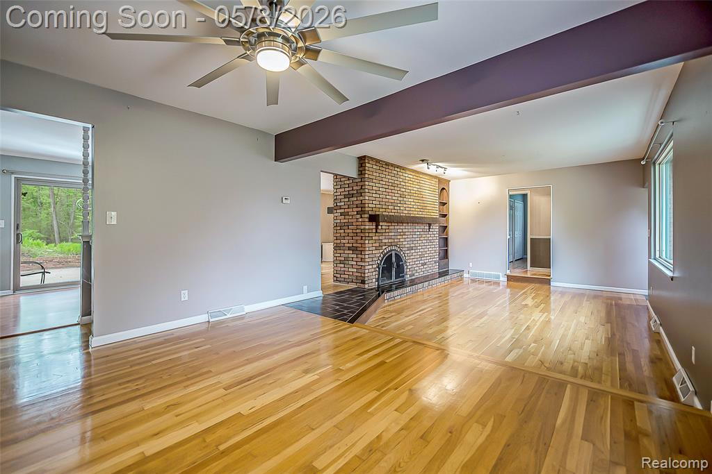7584 Brookview Court, Brighton, MI 48116 — Photo 9