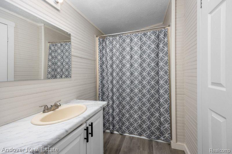 8958 CHIPPEWA Trail, Howard City, MI 49329 — Photo 15
