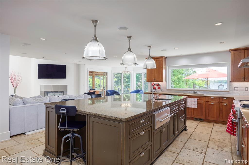 7689 Deerhill Drive, Independence, MI — Photo 13