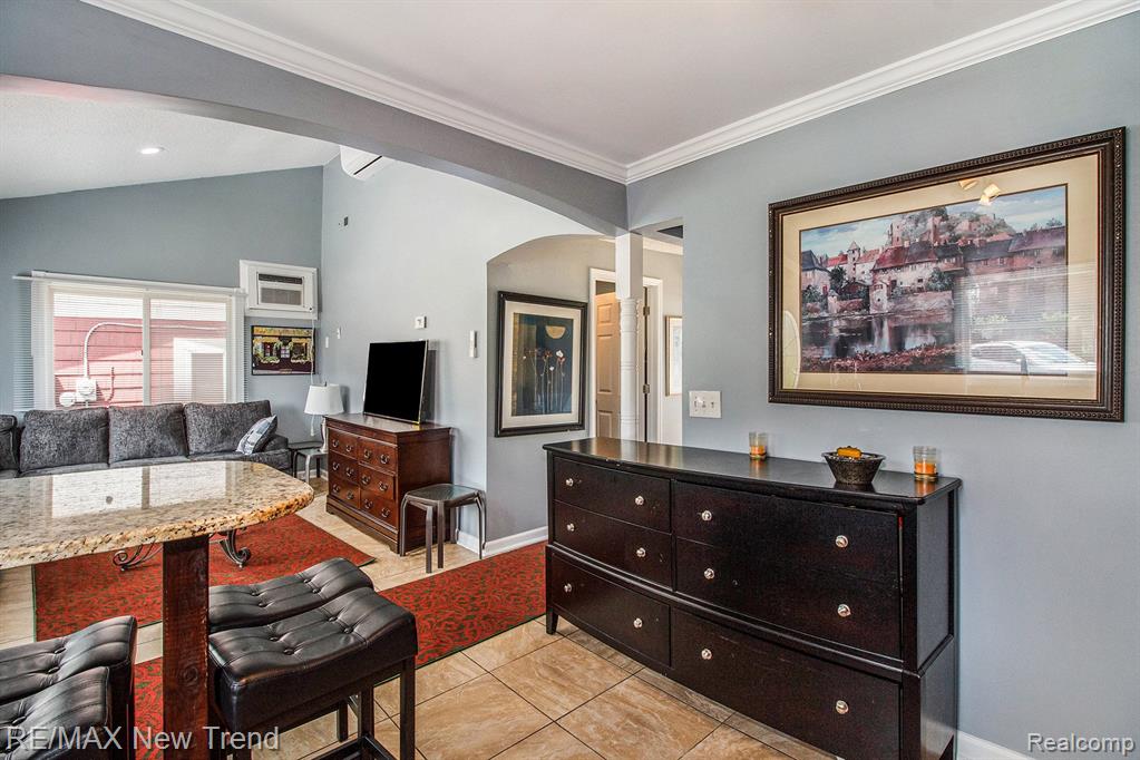 4766 Linwood, West Bloomfield, MI 48324 — Photo 21
